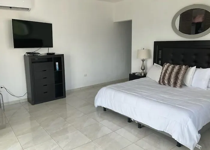 Casa Palancar With Beautiful Swimming Pool And Private Palapa Hébergement de vacances